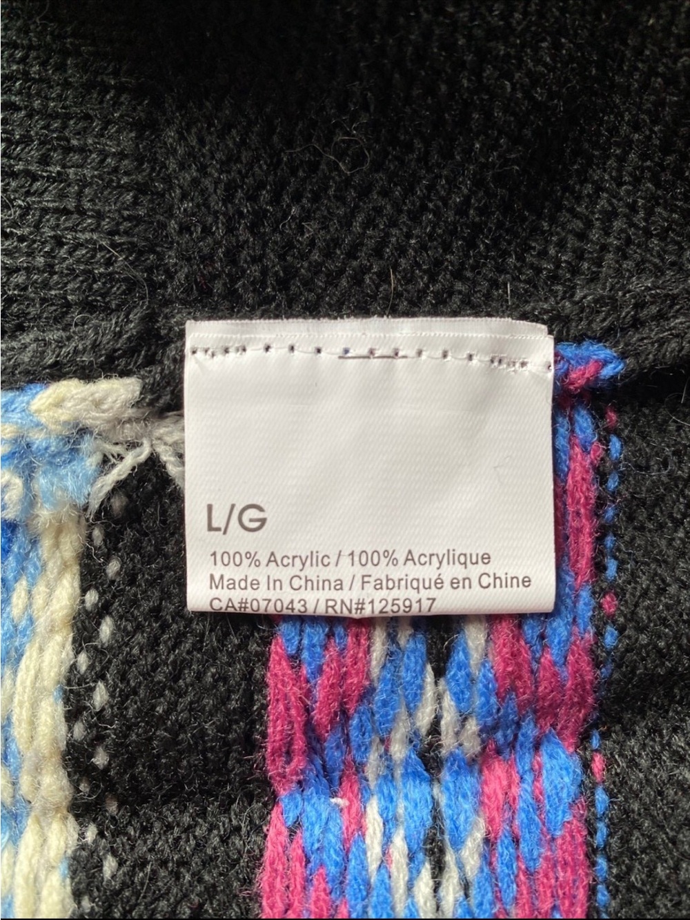 NWT! Dog and Cat Jacquard-knit Sweater Size L (Read) - Picture 3 of 6